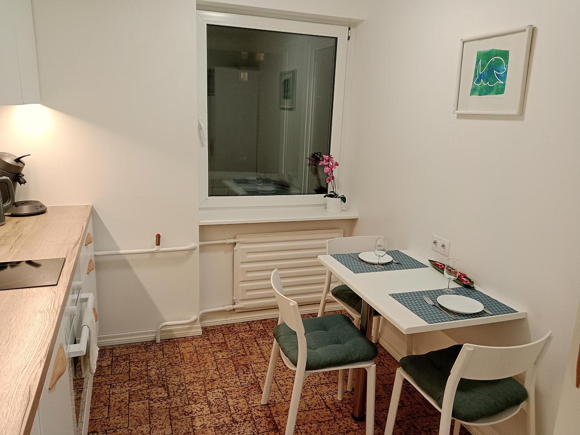 City Center Raua Apartment With Balcony Talin Exterior foto