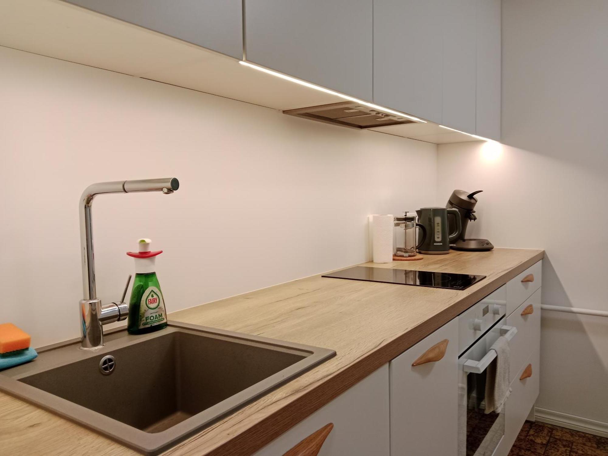 City Center Raua Apartment With Balcony Talin Exterior foto