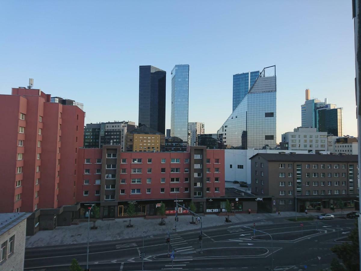 City Center Raua Apartment With Balcony Talin Exterior foto